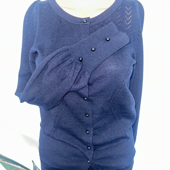 2 Merino Wool XS Sweater Bundle: Navy and Black by Dutch Designer PleinPublique - Picture 4 of 16